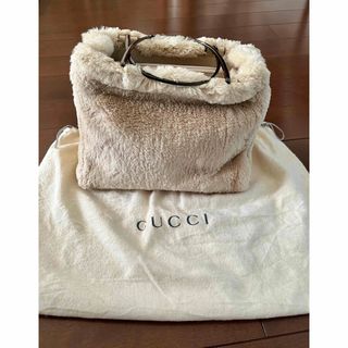 グッチ(Gucci)のGUCCI グッチ　ファーバッグ　ビーバー　ベージュ(ハンドバッグ)