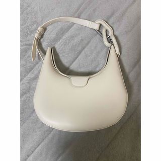 チャールズアンドキース(Charles and Keith)のCharles and Keith/ムーンバッグ(ショルダーバッグ)