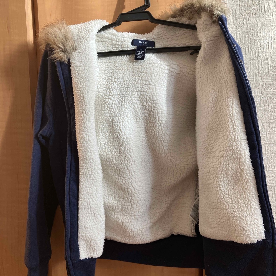 GAP(ギャップ)のGAP 羽織　130 上着　パーカー キッズ/ベビー/マタニティのキッズ服女の子用(90cm~)(ジャケット/上着)の商品写真