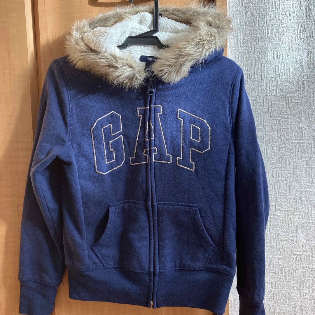 GAP(ギャップ)のGAP 羽織　130 上着　パーカー キッズ/ベビー/マタニティのキッズ服女の子用(90cm~)(ジャケット/上着)の商品写真