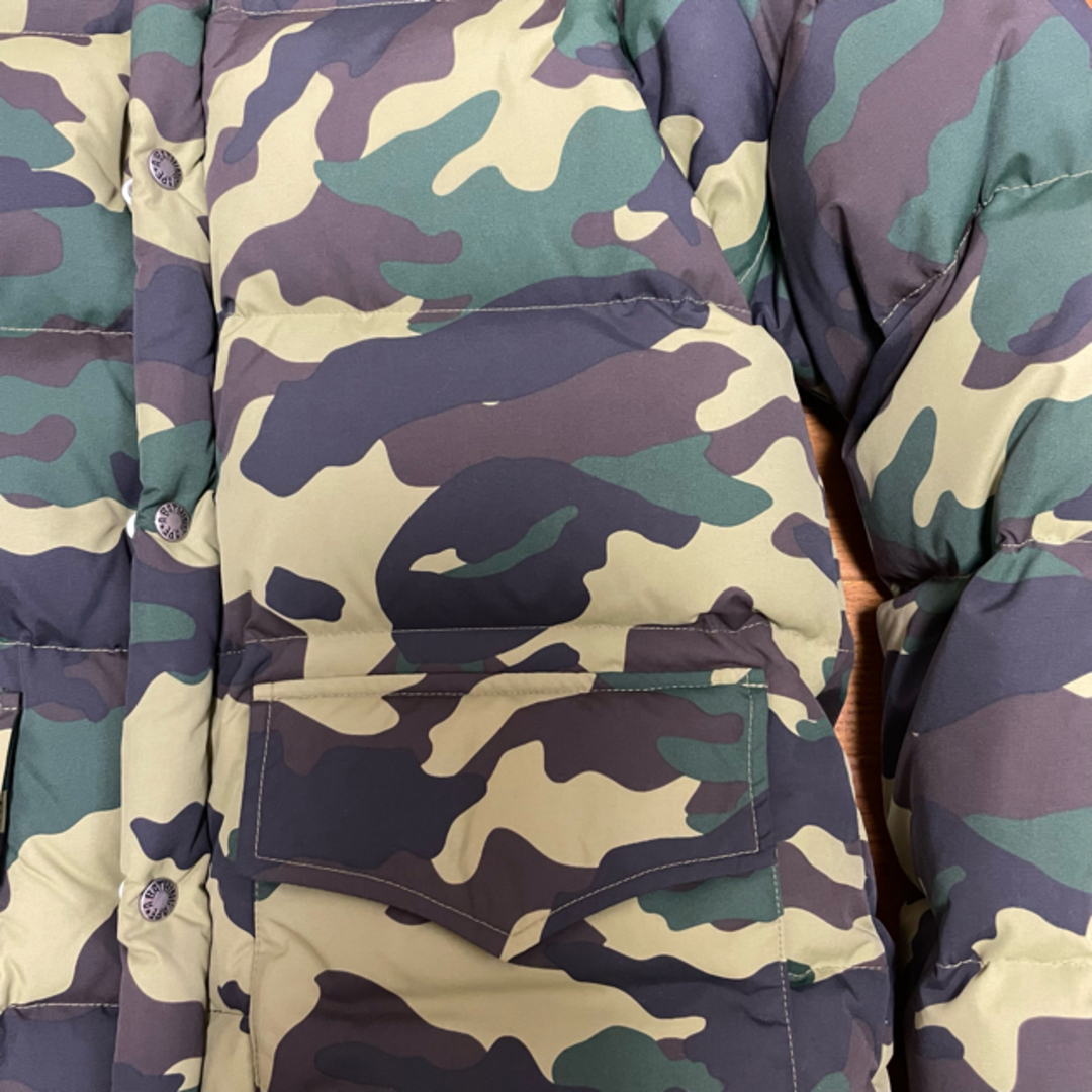 A BATHING APE(アベイシングエイプ)のエイプ ベイプ 迷彩 木村拓哉 M ダウン メンズのジャケット/アウター(ダウンジャケット)の商品写真