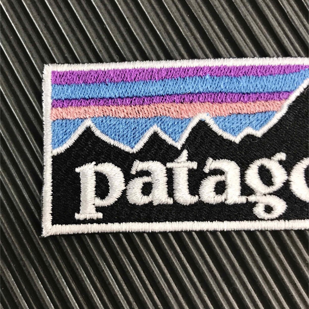 patagonia(パタゴニア)のPATAGONIA フィッツロイロゴ アイロンワッペン 3種セット -D ハンドメイドの素材/材料(各種パーツ)の商品写真