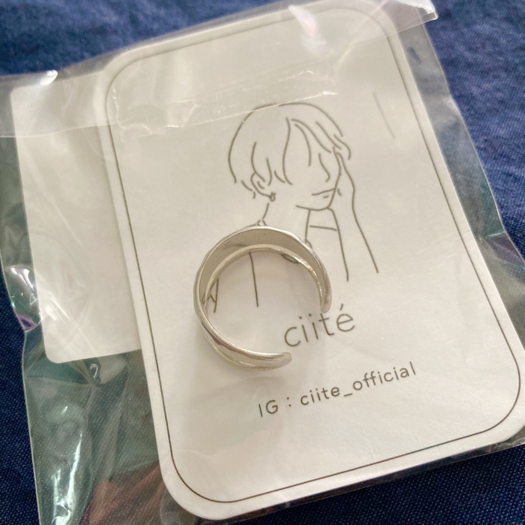 ciite' (シーテ） エンヴィニュアンス リング 14号 サムリング レディースのアクセサリー(リング(指輪))の商品写真