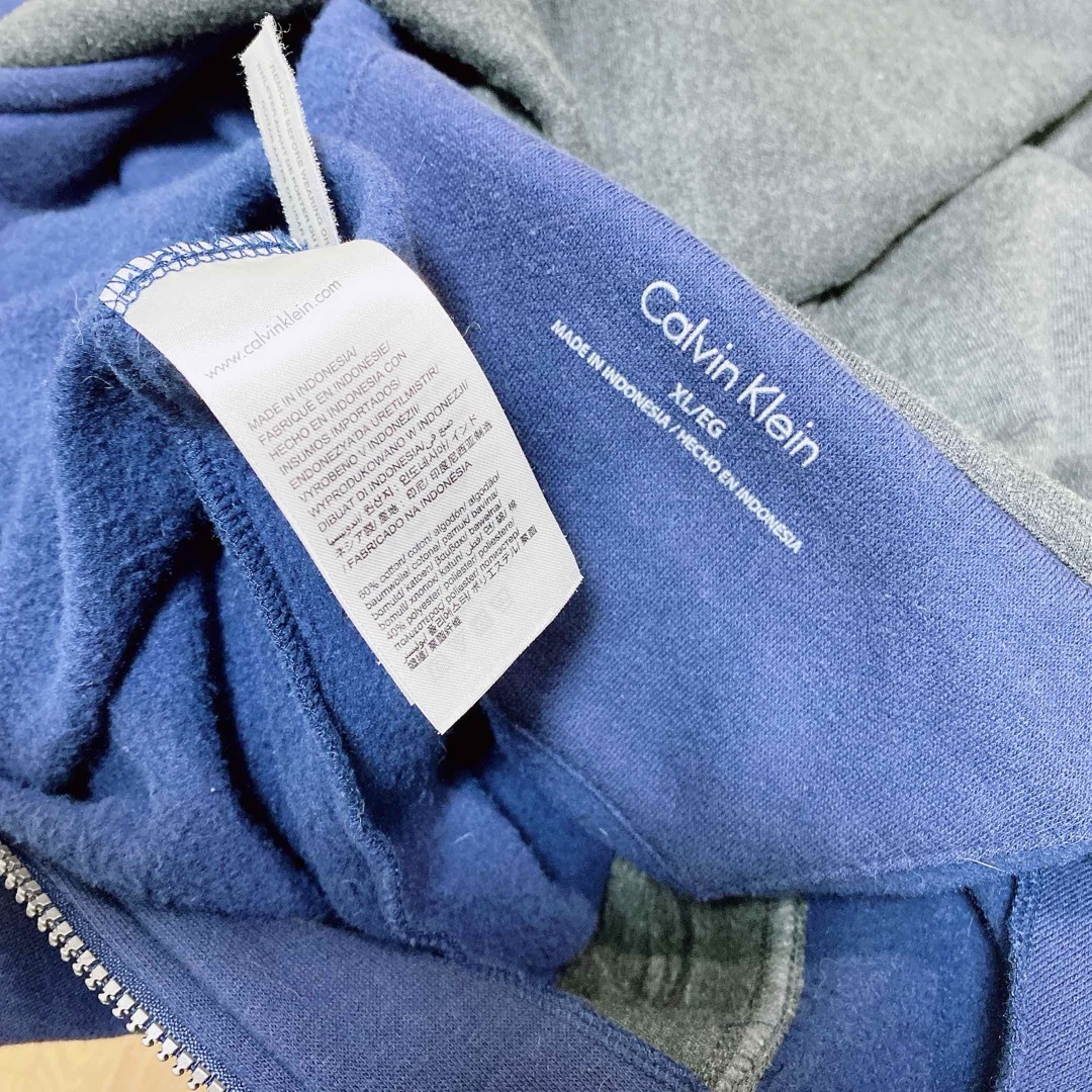 Calvin Klein(カルバンクライン)のCalvin Klein カルバンクライン ネイビー ジップアップ パーカー メンズのトップス(パーカー)の商品写真