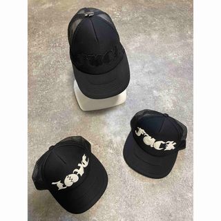 クロムハーツ(Chrome Hearts)のレザー　カスタムCAP FUCK LOVE(キャップ)