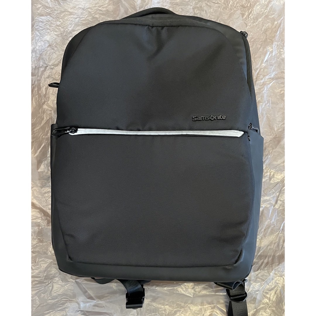 Samsonite(サムソナイト)のSamsonite Konnect-i Standard Backpack メンズのバッグ(バッグパック/リュック)の商品写真