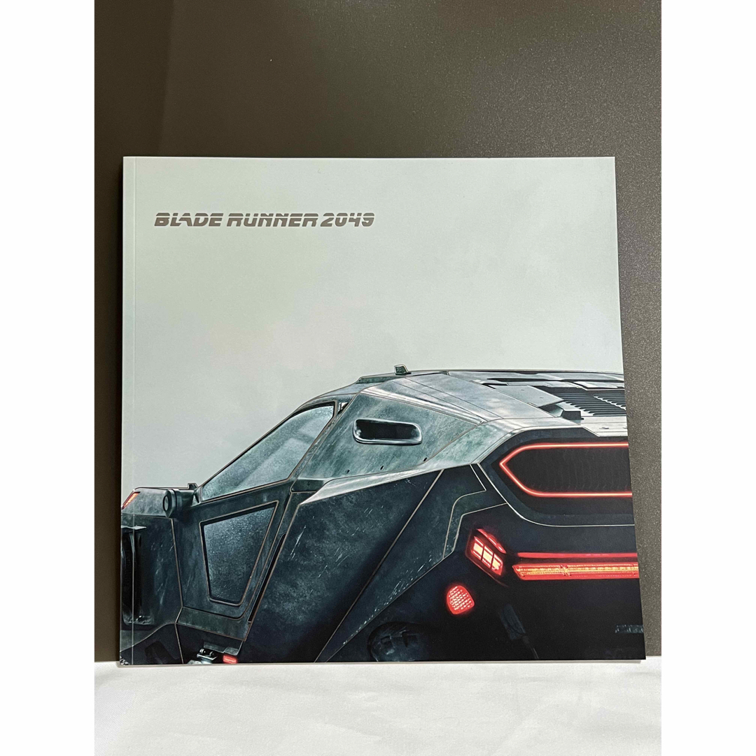 【中古】【映画パンフレット】ブレードランナー２０４９ エンタメ/ホビーの本(アート/エンタメ)の商品写真