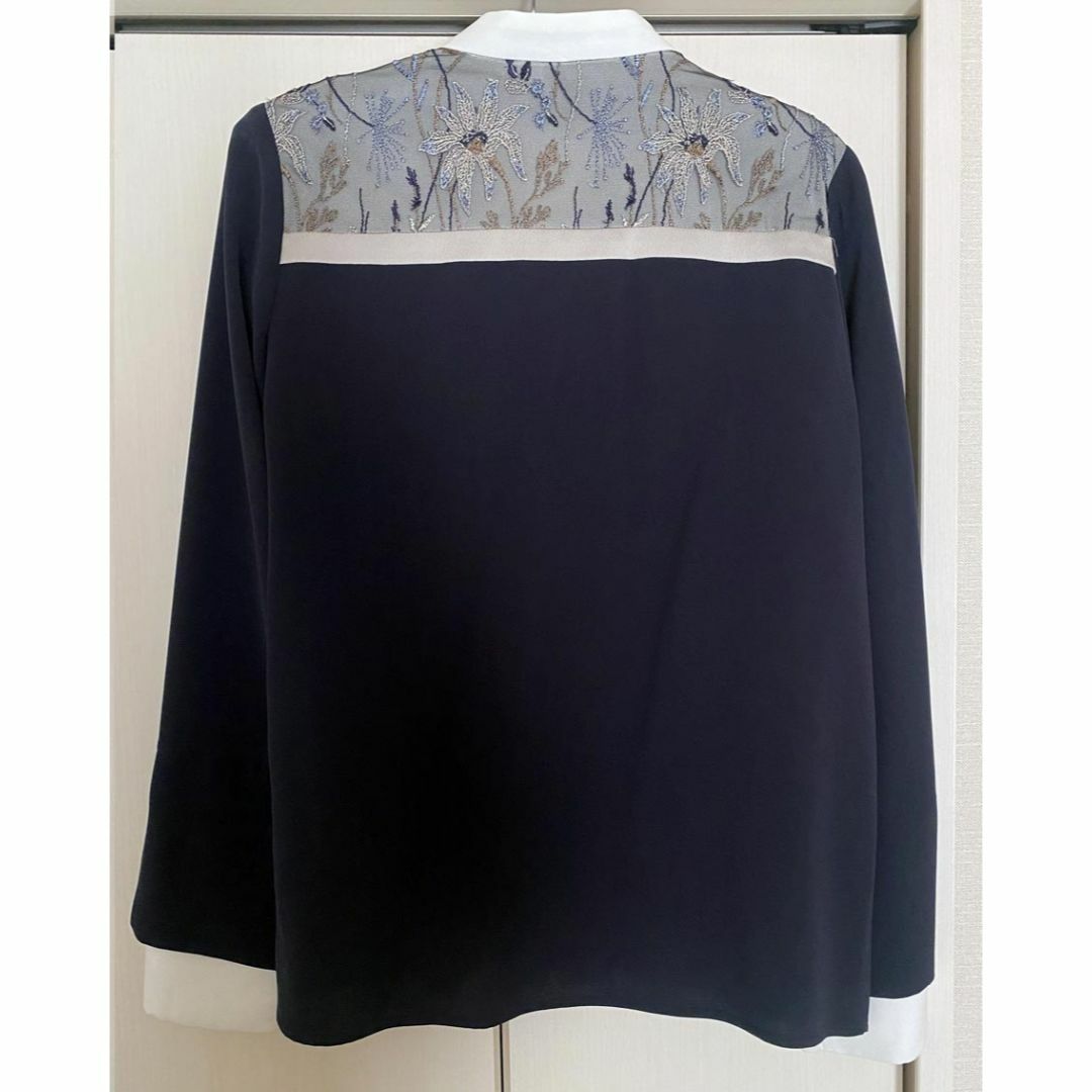 美品✳︎MURRAL framed flower blouse navy袖丈長袖