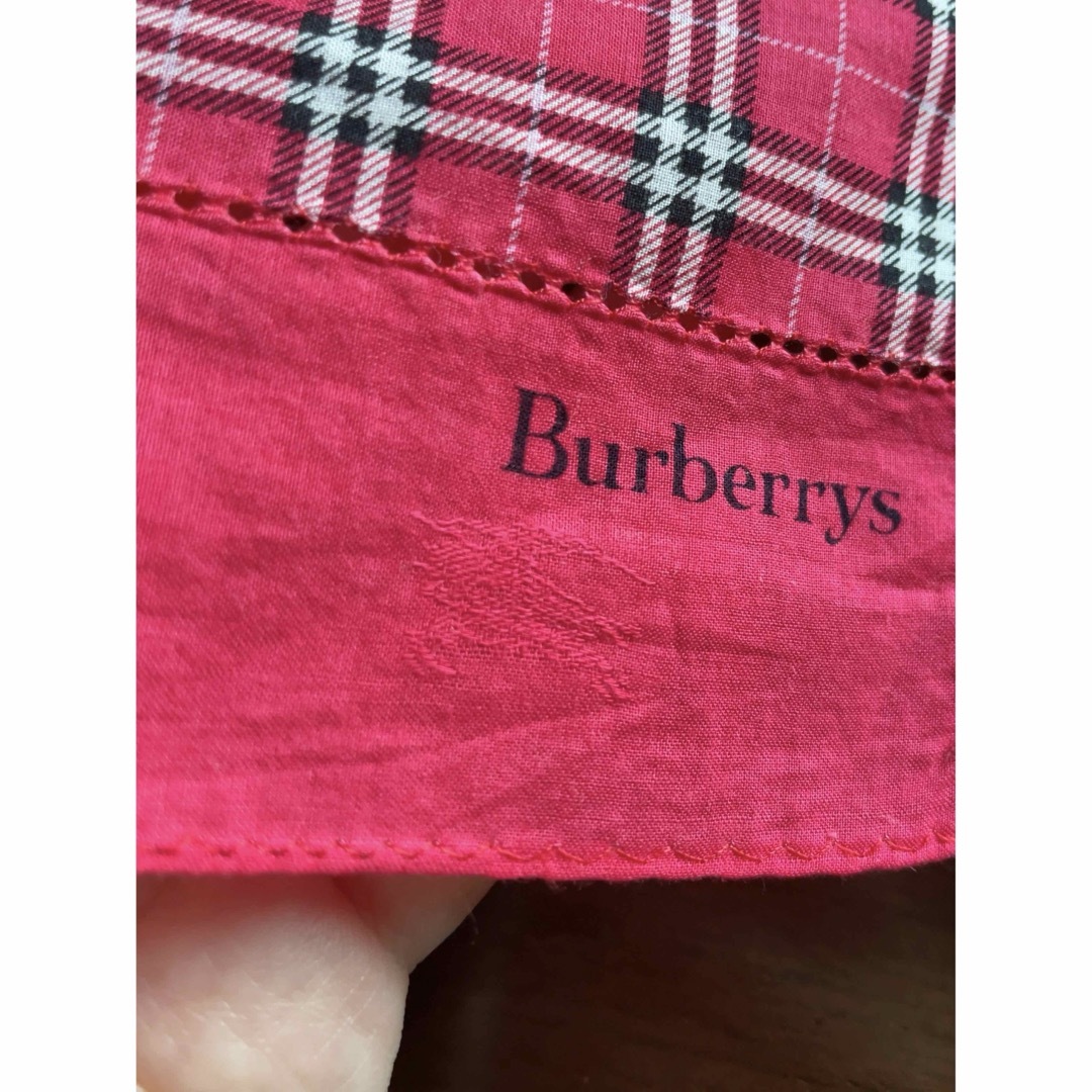 BURBERRY(バーバリー)のburberrys チェック柄 ハンカチ レディースのファッション小物(ハンカチ)の商品写真