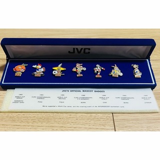 JVC オフィシャルマスコットピンバッジセット(記念品/関連グッズ)