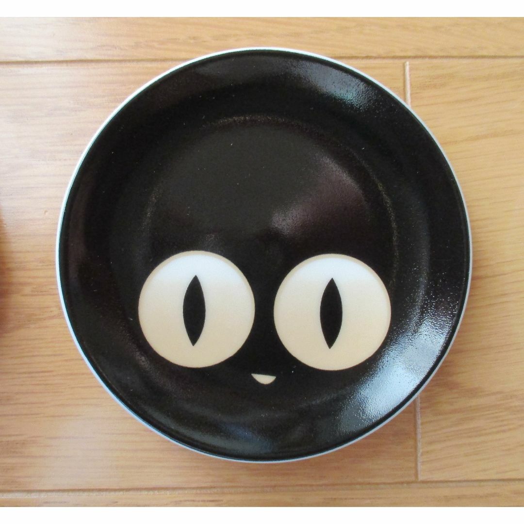 かわいい猫の小皿　日本製　5枚セット　直径9cm インテリア/住まい/日用品のキッチン/食器(食器)の商品写真