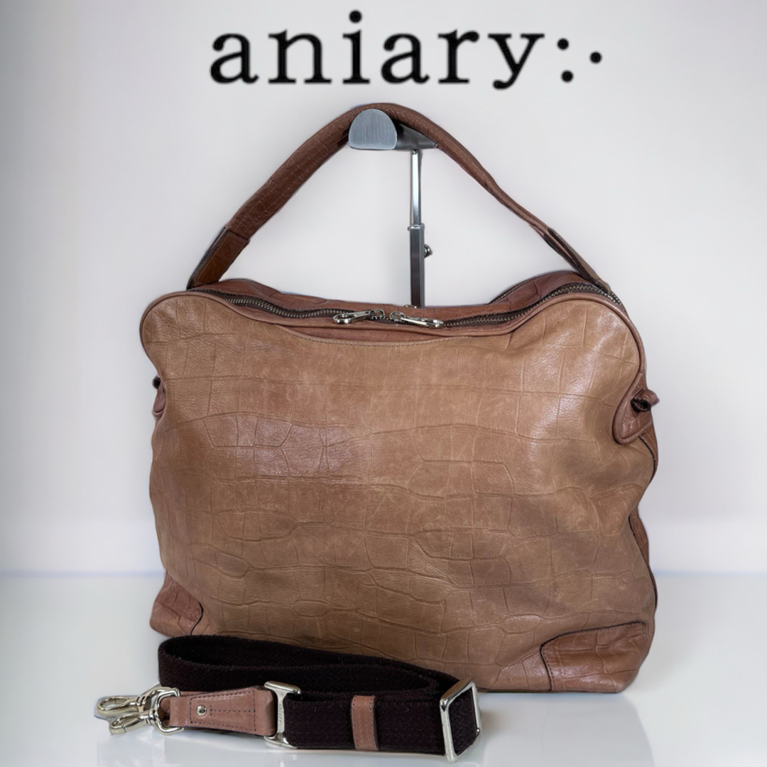 aniary(アニアリ)の美品aniary アニアリ 2WAY クロコ型押しレザー ショルダーバッグ メンズのバッグ(ショルダーバッグ)の商品写真