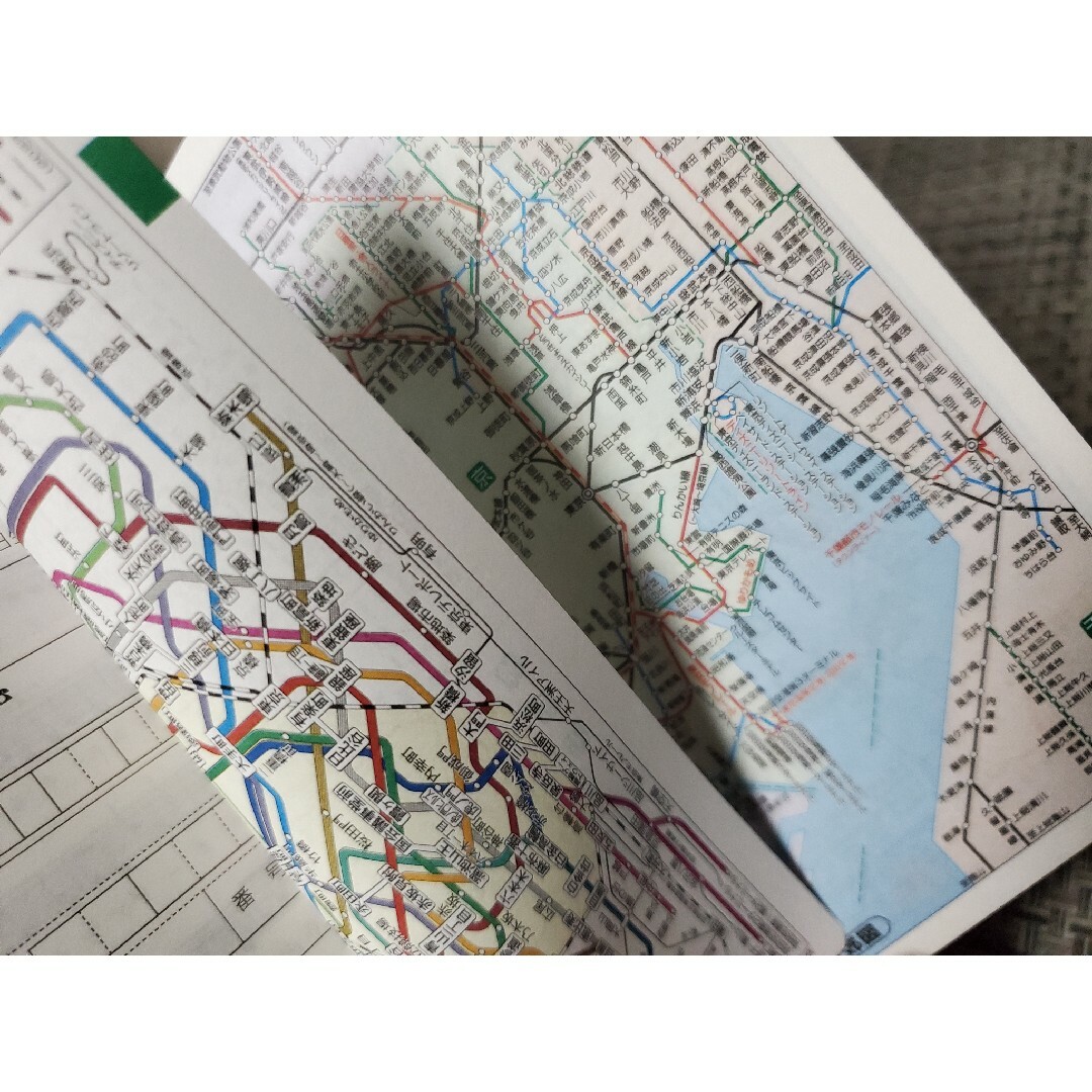 手帳 2024 令和6年 ビジネス たくさん書ける 早見表 路線図 日本地図 インテリア/住まい/日用品の文房具(カレンダー/スケジュール)の商品写真