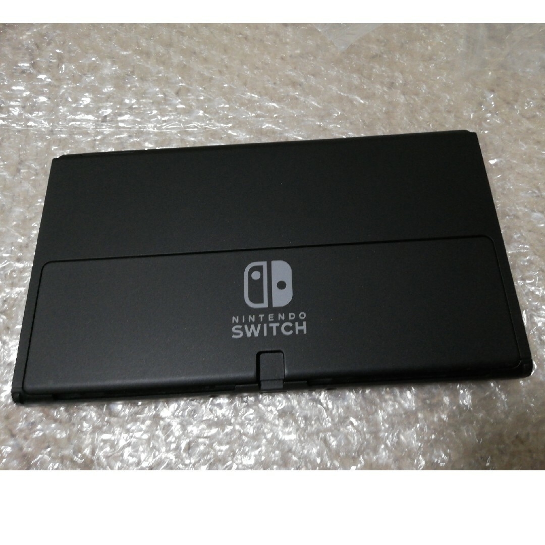 Nintendo Switch(ニンテンドースイッチ)のNintendo switch 有機EL　中古 エンタメ/ホビーのゲームソフト/ゲーム機本体(家庭用ゲーム機本体)の商品写真