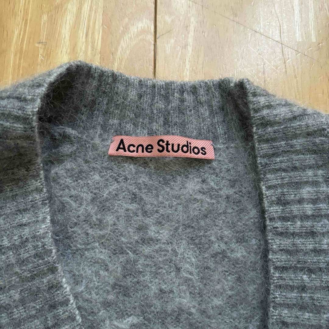 Acne Studio アクネ モヘア カーディガン オーバーサイズ グレー レディースのトップス(カーディガン)の商品写真