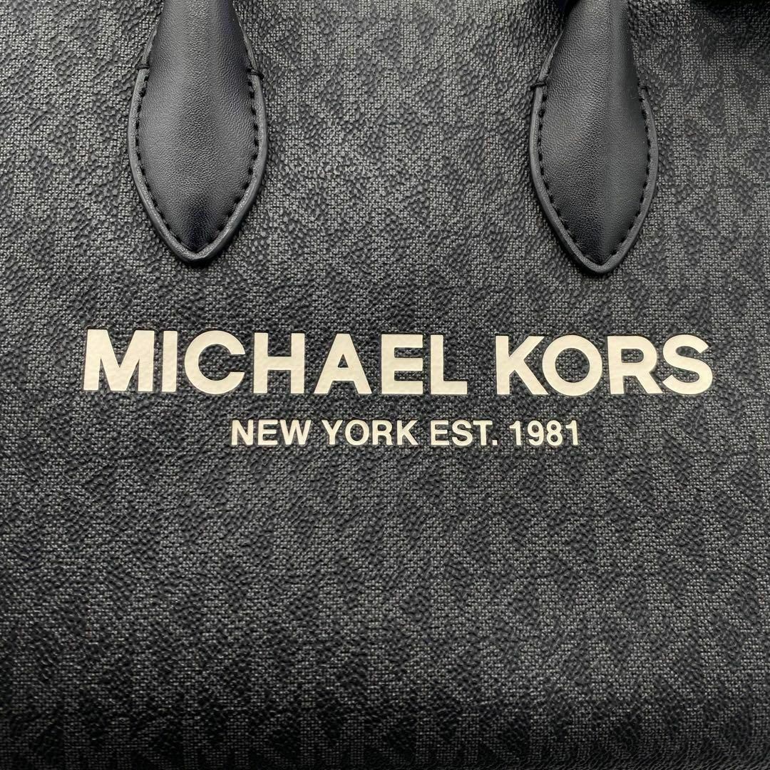 Michael Kors(マイケルコース)の《未使用に近い　超美品》　マイケルコース　総ロゴ　2Wayバッグ　ブラック系 レディースのバッグ(ハンドバッグ)の商品写真