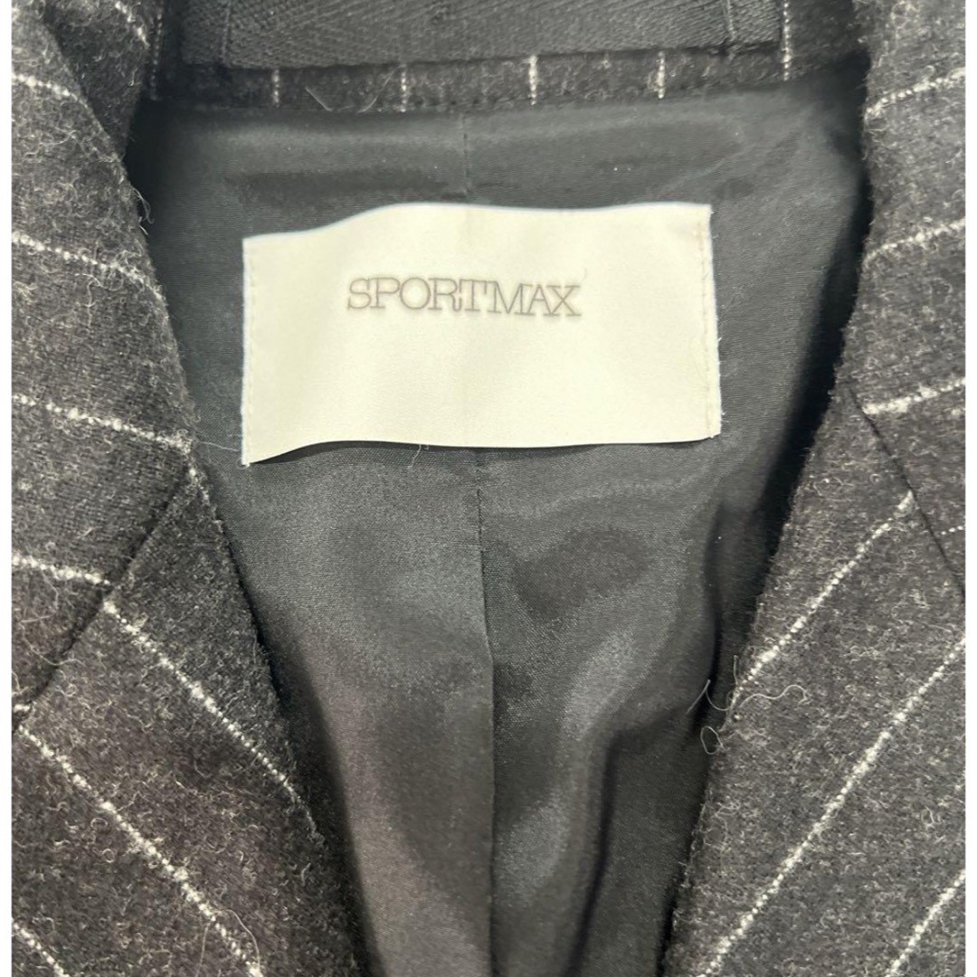 SPORTMAX（MAX MARA）(スポーツマックス)のお値下げ　SPORTMAX スポーツマックス  ピンストライプ ジャケット レディースのジャケット/アウター(テーラードジャケット)の商品写真