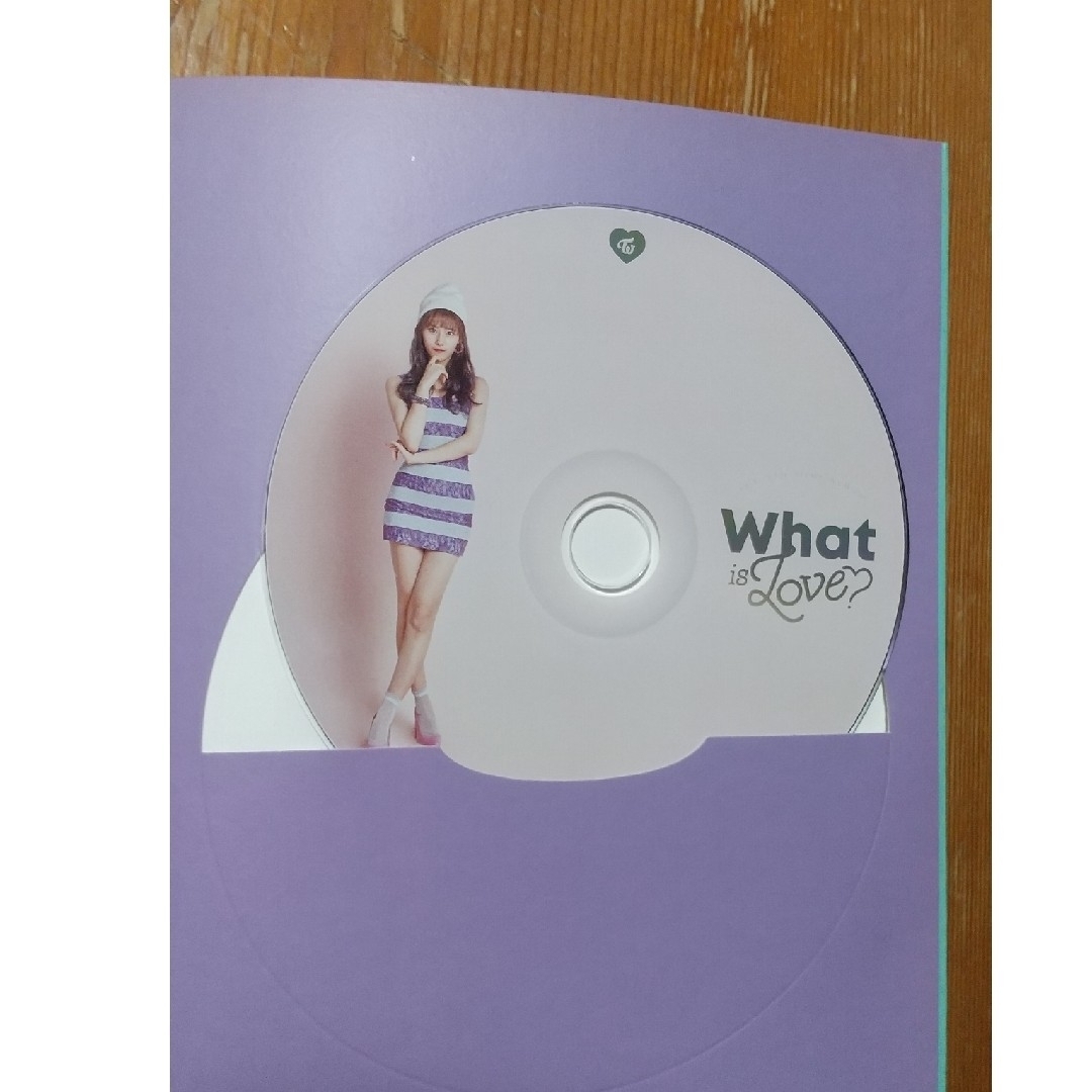 twice What is Love? cd エンタメ/ホビーのCD(K-POP/アジア)の商品写真