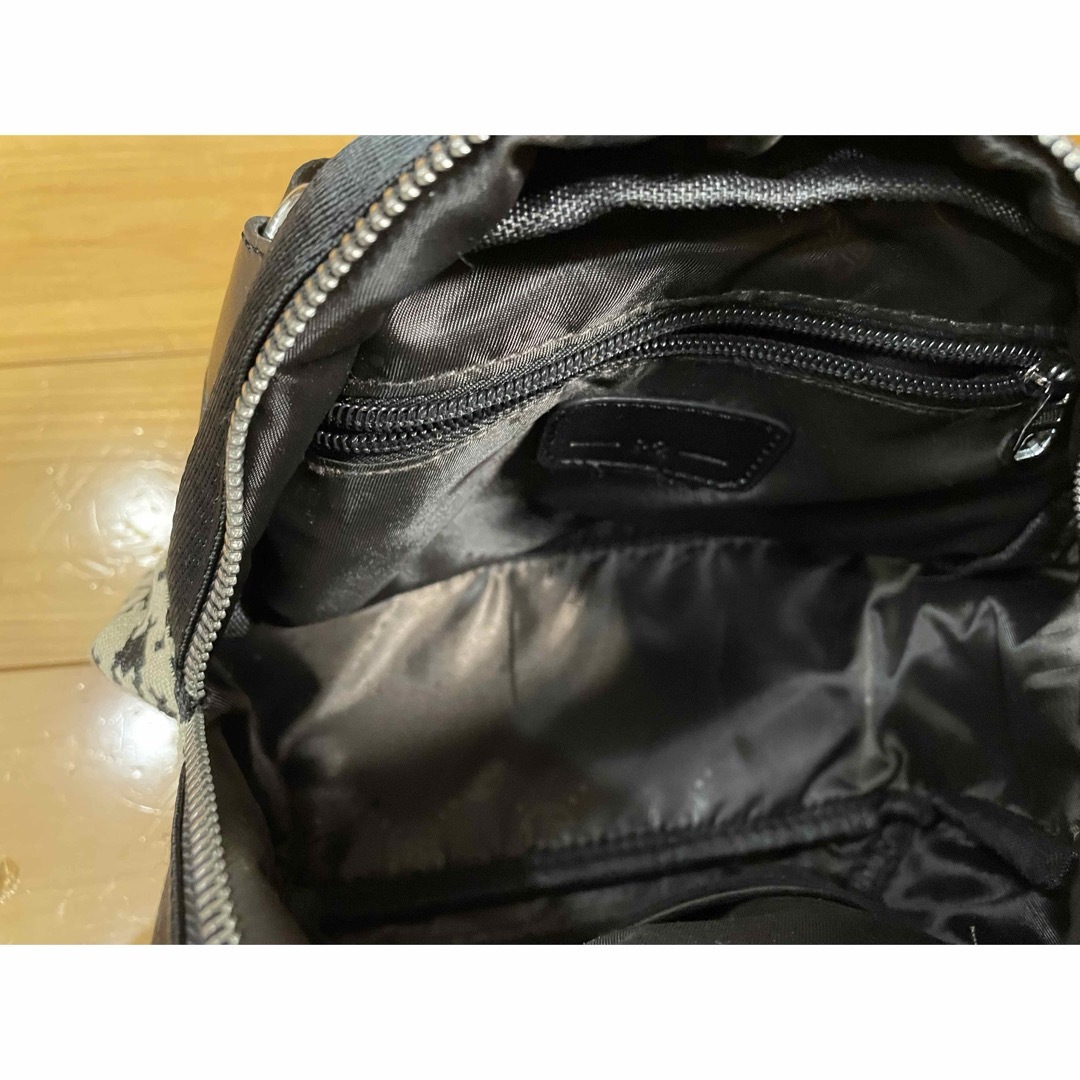 値下げ‼️ショルダーポーチ レディースのバッグ(ショルダーバッグ)の商品写真