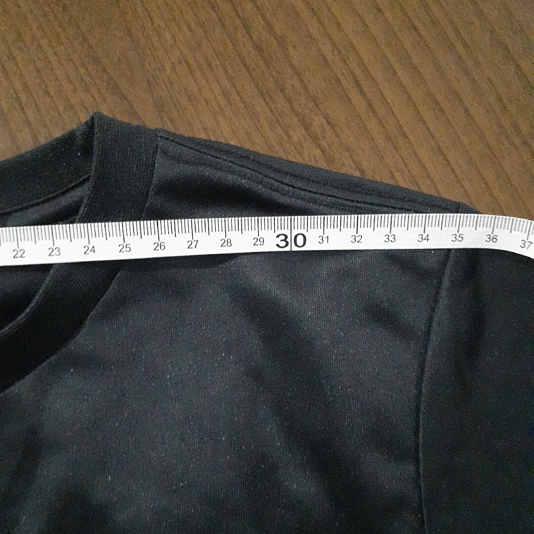 adidas(アディダス)のadidas　ロングTシャツ　黒　M レディースのトップス(Tシャツ(長袖/七分))の商品写真