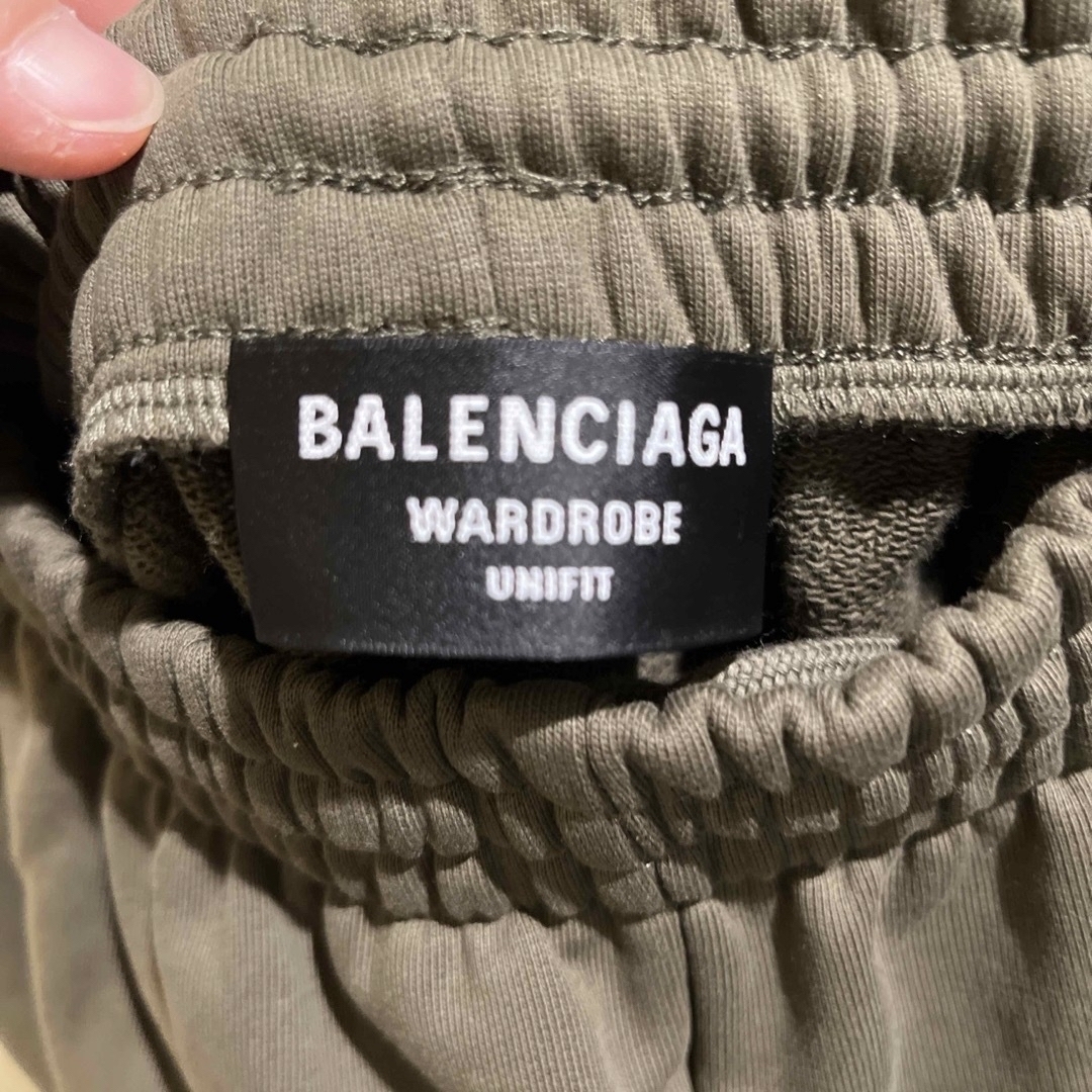 BALENCIAGA - 新品未使用 BALENCIAGA スウェットショーツの通販 BALENCIAGA - 新品未使用 BALENCIAGA スウェットショーツの通販
