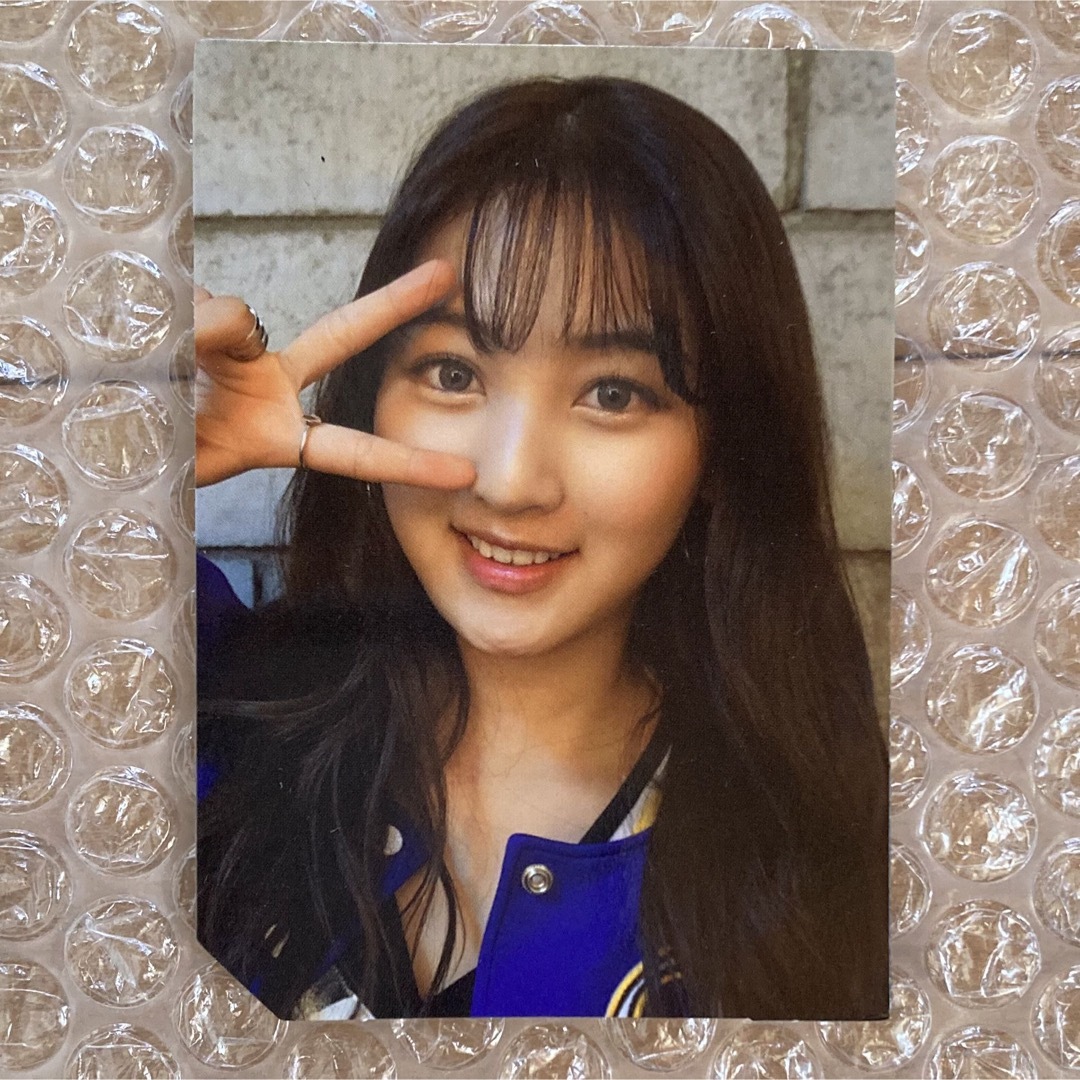 TWICE トレカ ジヒョ レンガ背景 PAGE TWO | フリマアプリ ラクマ TWICE トレカ ジヒョ レンガ背景 PAGE TWO | フリマアプリ ラクマ
