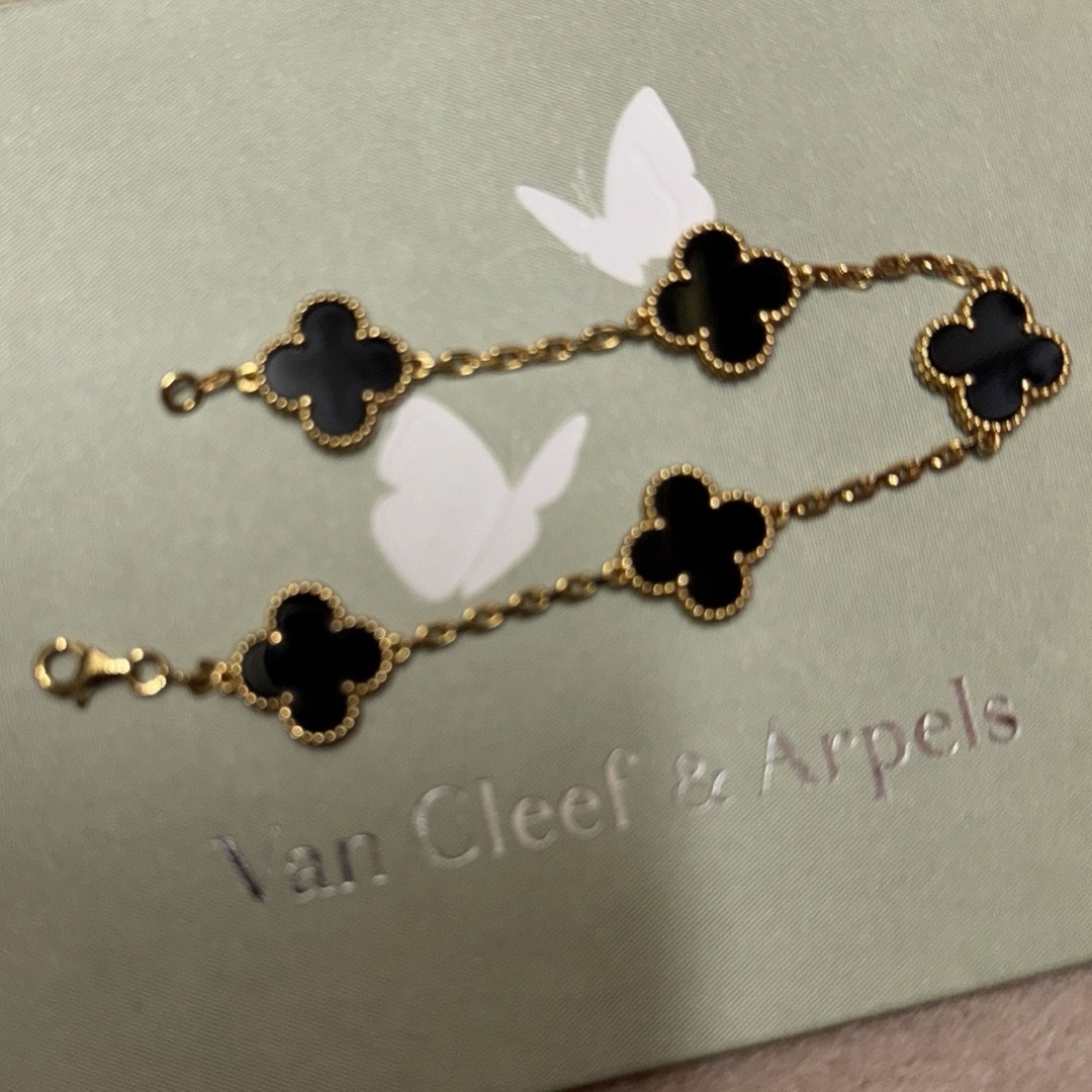 Van Cleef & Arpels(ヴァンクリーフアンドアーペル)のヴァンクリーフ　ヴィンテージアルハンブラ　ブレスレット レディースのアクセサリー(ブレスレット/バングル)の商品写真