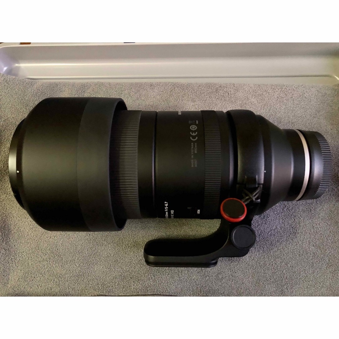 TAMRON(タムロン)のTAMRON 150-500mm F5-6.7 DiIII A057 ソニーE スマホ/家電/カメラのカメラ(レンズ(ズーム))の商品写真