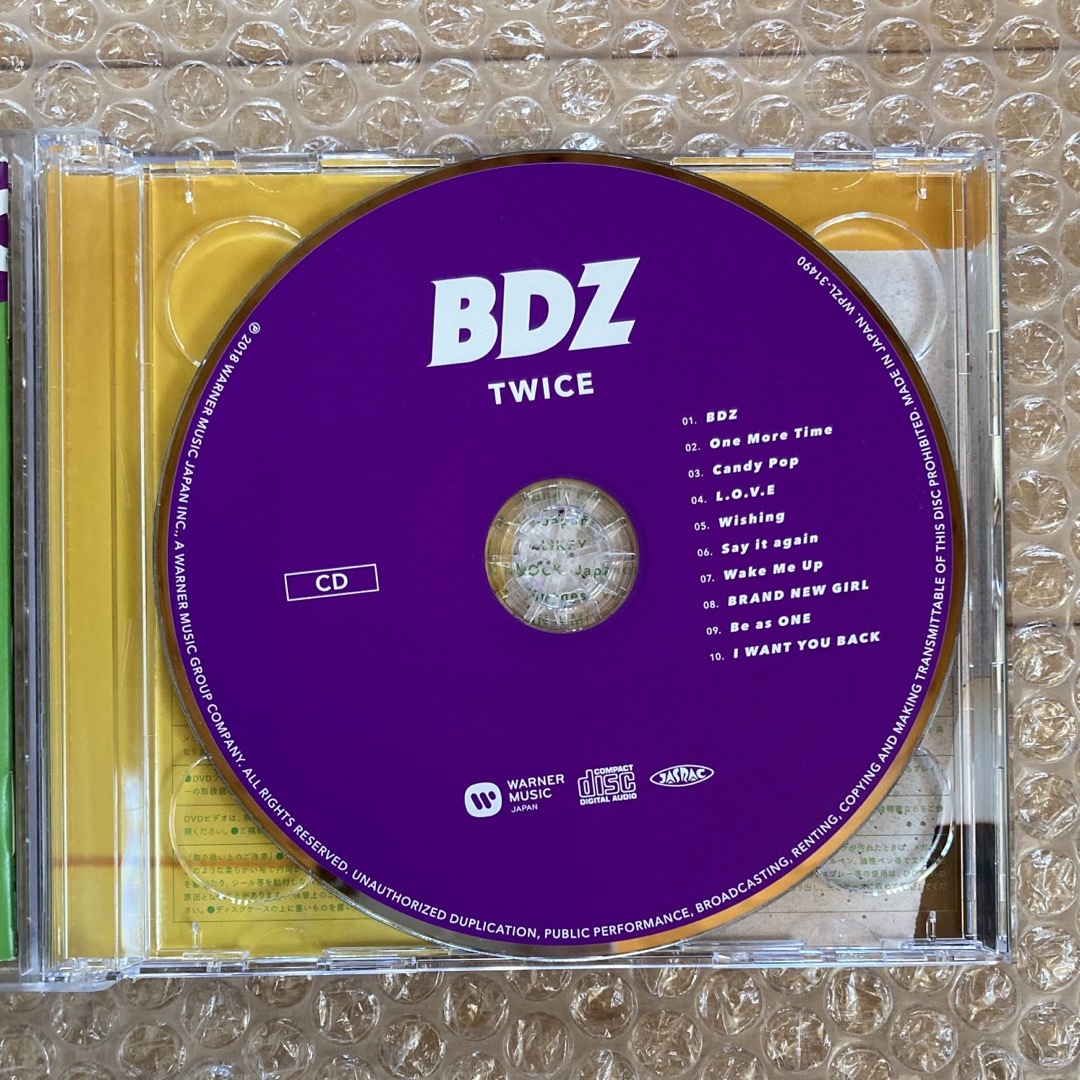 Waste(twice)(ウェストトゥワイス)の最終　TWICE CD.DVD  BDZ【Candy pop LIVE DVD】 エンタメ/ホビーのCD(K-POP/アジア)の商品写真