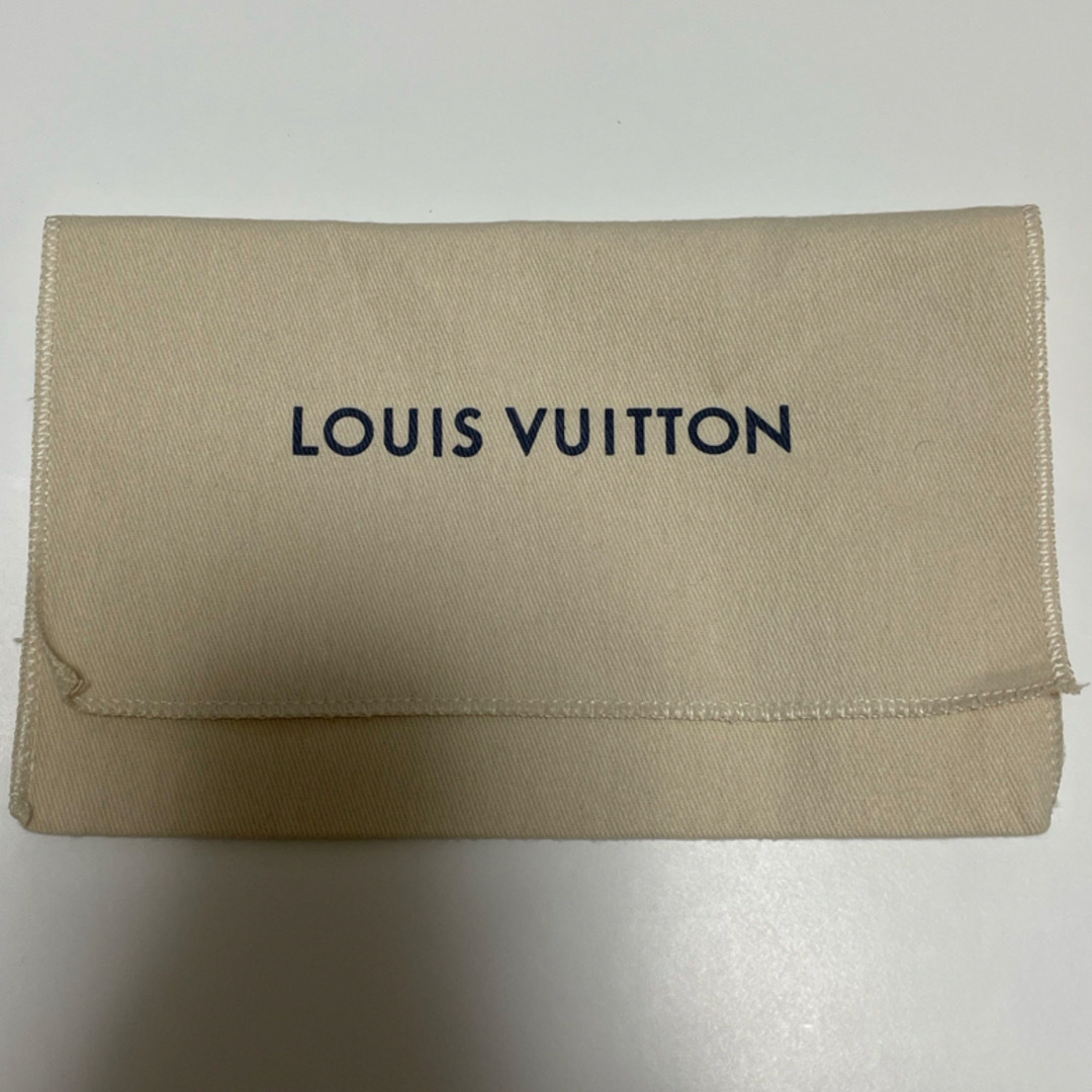 LOUIS VUITTON(ルイヴィトン)のルイヴィトン　袋　20×12 レディースのバッグ(ショップ袋)の商品写真