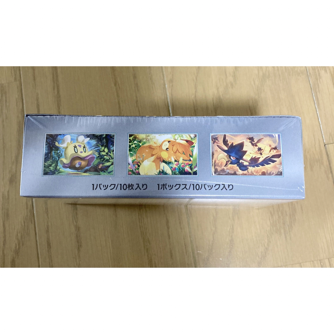 ポケモンカード　シャイニートレジャーex 1BOX シュリンク付き エンタメ/ホビーのトレーディングカード(Box/デッキ/パック)の商品写真