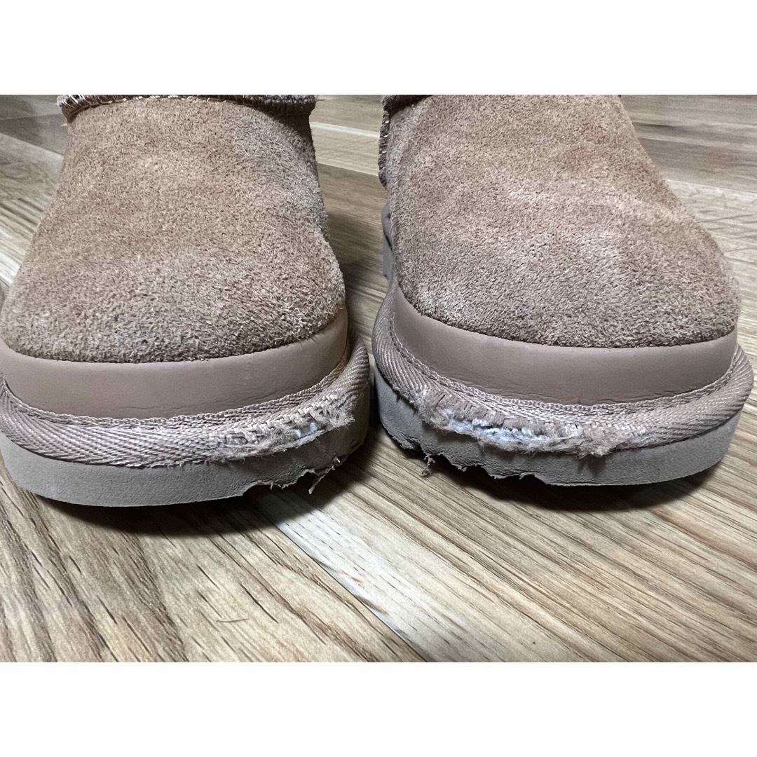 UGG(アグ)の値下げ　UGG ムートンブーツ16cm キッズ/ベビー/マタニティのキッズ靴/シューズ(15cm~)(ブーツ)の商品写真