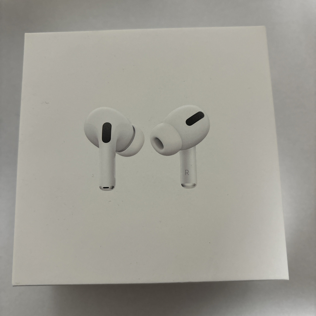 Apple(アップル)のAirPods Pro(初代) スマホ/家電/カメラのオーディオ機器(ヘッドフォン/イヤフォン)の商品写真