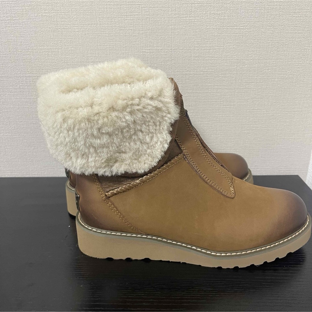 日本未発売UGG ブーツ新品未使用★限定セール26日まで