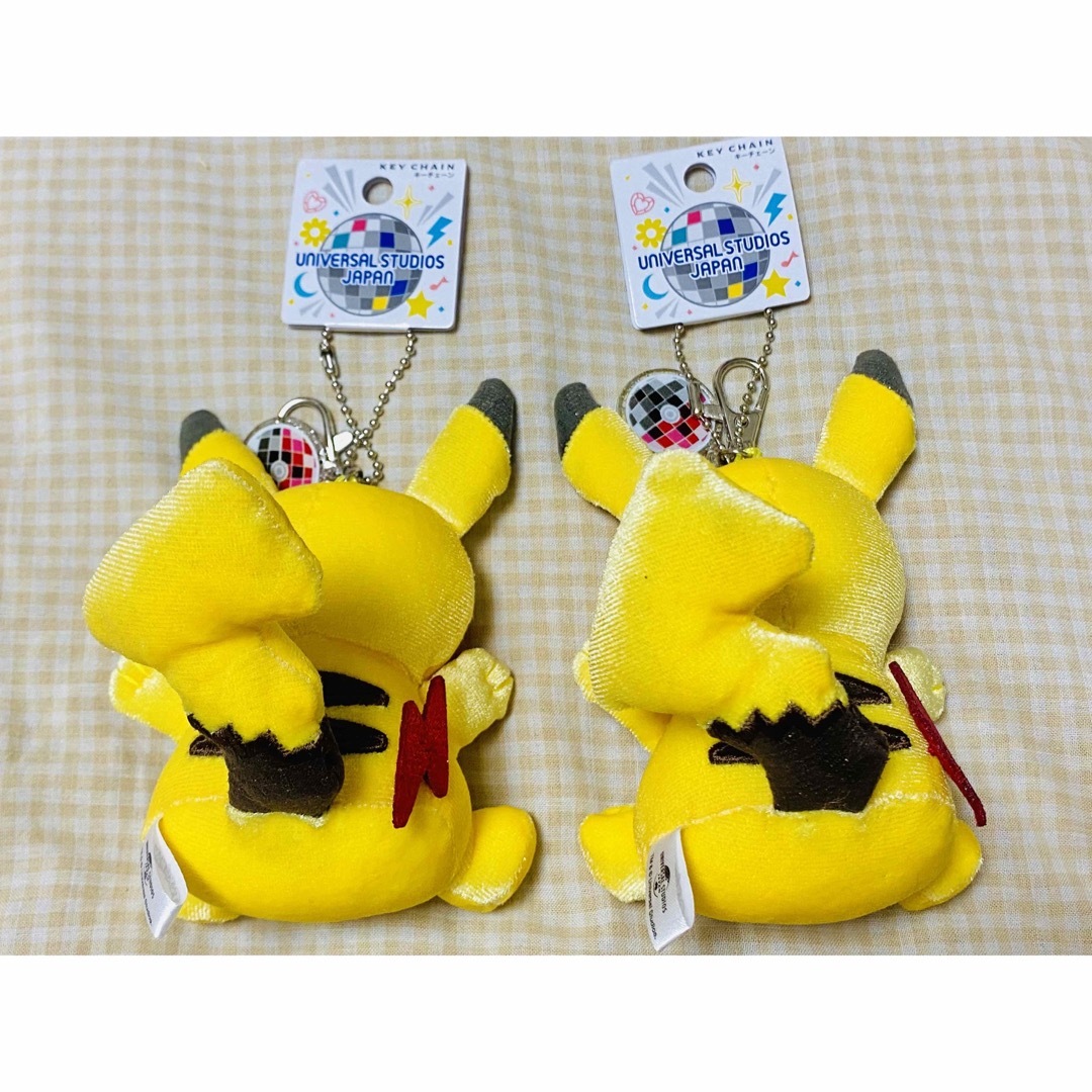 USJ(ユニバーサルスタジオジャパン)の【２個セット】USJ  ポケットモンスター　ピカチュウ マスコットキーチェーン エンタメ/ホビーのおもちゃ/ぬいぐるみ(キャラクターグッズ)の商品写真