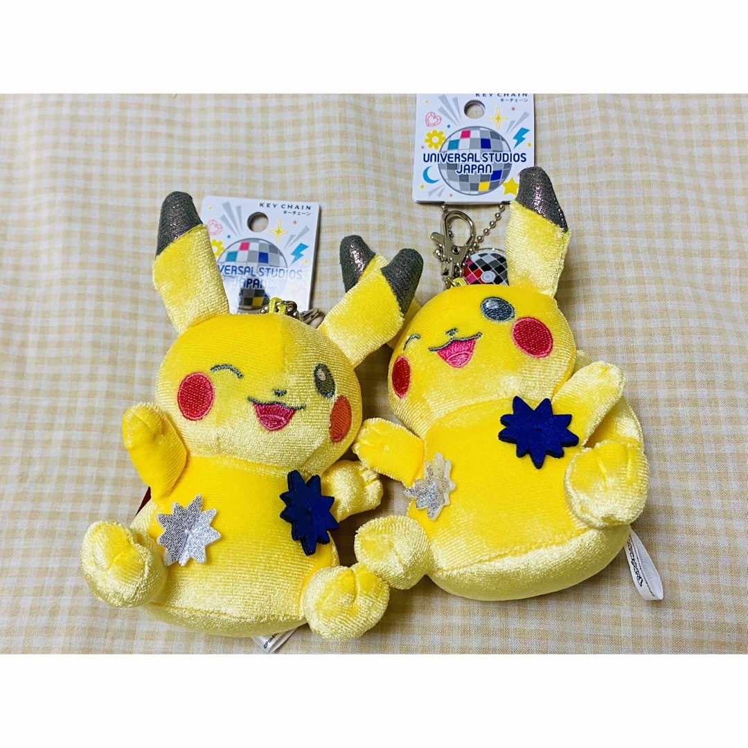 USJ(ユニバーサルスタジオジャパン)の【２個セット】USJ  ポケットモンスター　ピカチュウ マスコットキーチェーン エンタメ/ホビーのおもちゃ/ぬいぐるみ(キャラクターグッズ)の商品写真