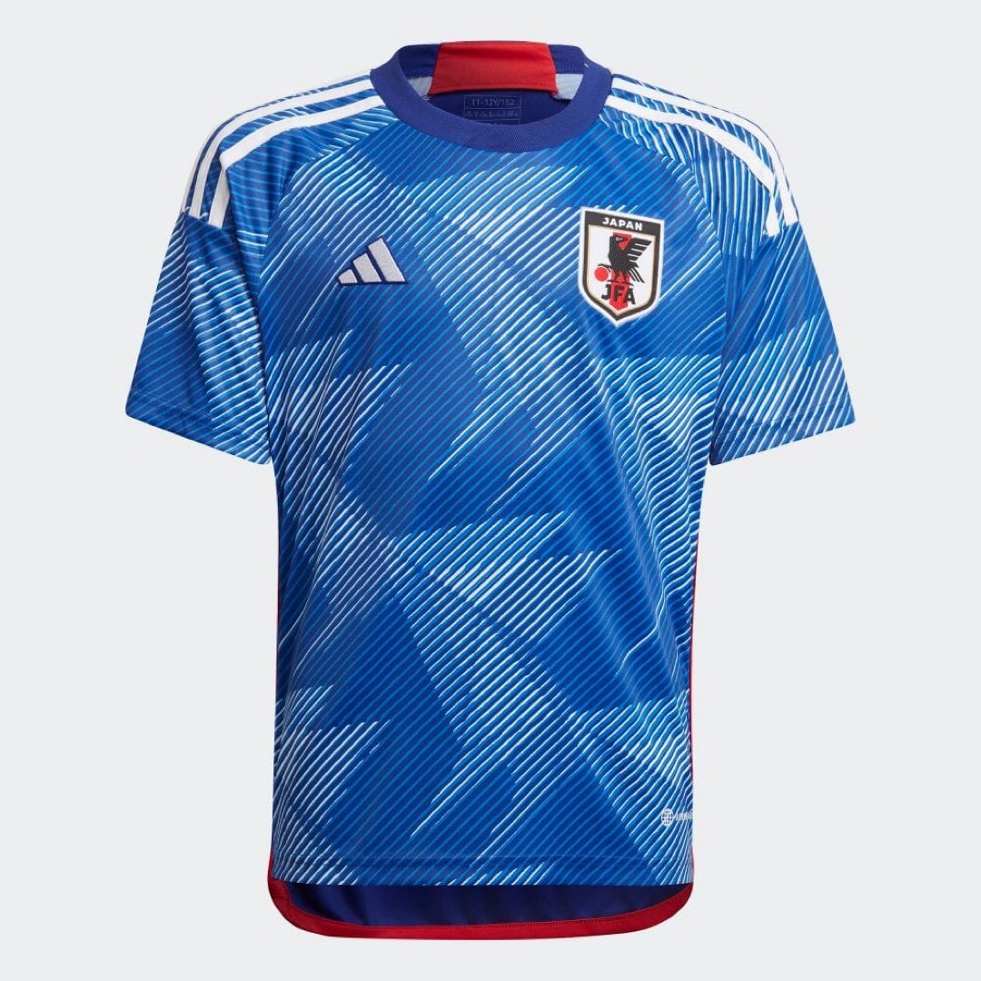 adidas(アディダス)の【未使用新品】 サッカー 日本代表 JFA エンブレム パッチ ワッペン 支給 スポーツ/アウトドアのサッカー/フットサル(記念品/関連グッズ)の商品写真