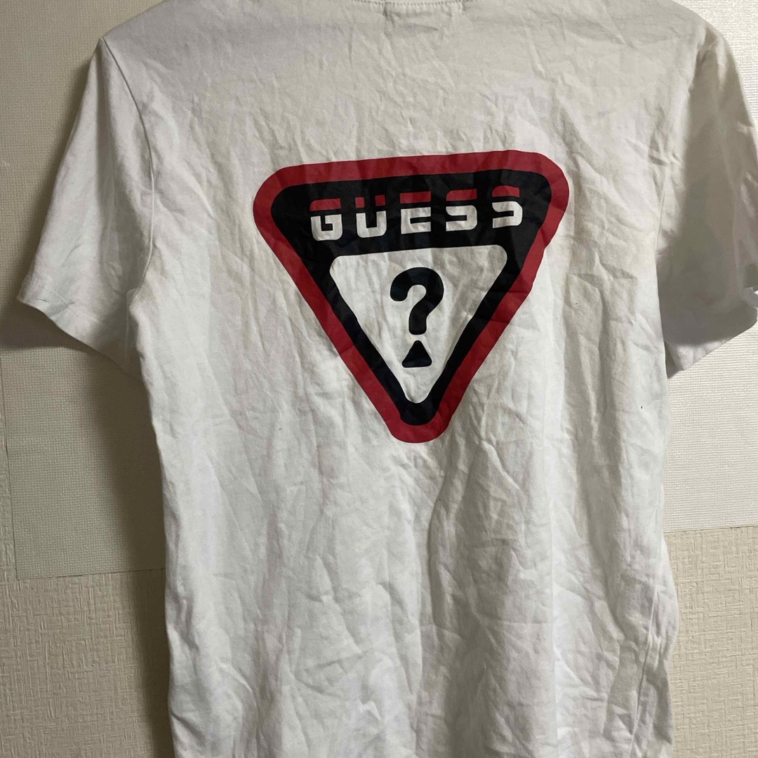 GUESS(ゲス)のGUESSゲスシャツ レディースのトップス(Tシャツ(半袖/袖なし))の商品写真