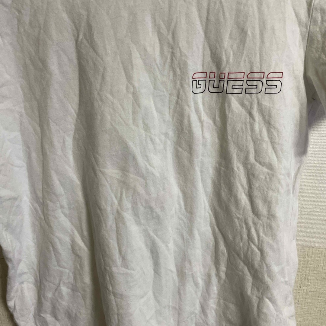 GUESS(ゲス)のGUESSゲスシャツ レディースのトップス(Tシャツ(半袖/袖なし))の商品写真