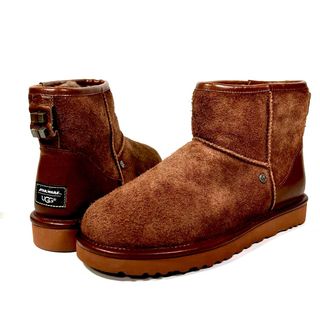 アグ(UGG)の【レア新品未使用】UGG スターウォーズ クラシック ミニ ブーツ 茶 27.0(ブーツ)