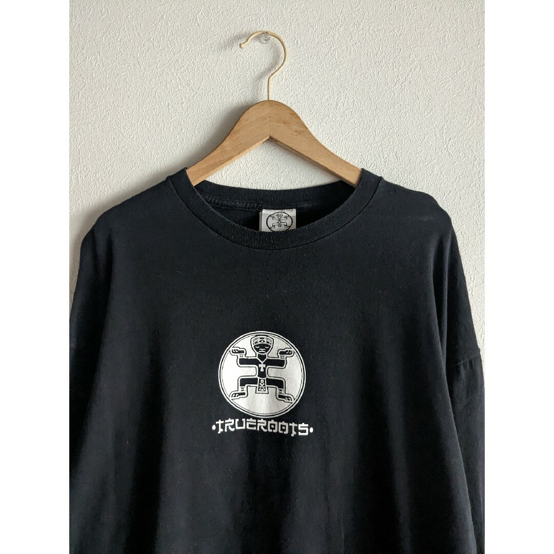 BEAMS(ビームス)のTRUEROOTS Tribal LOGO TEE ZAPATAバックプリント メンズのトップス(Tシャツ/カットソー(七分/長袖))の商品写真