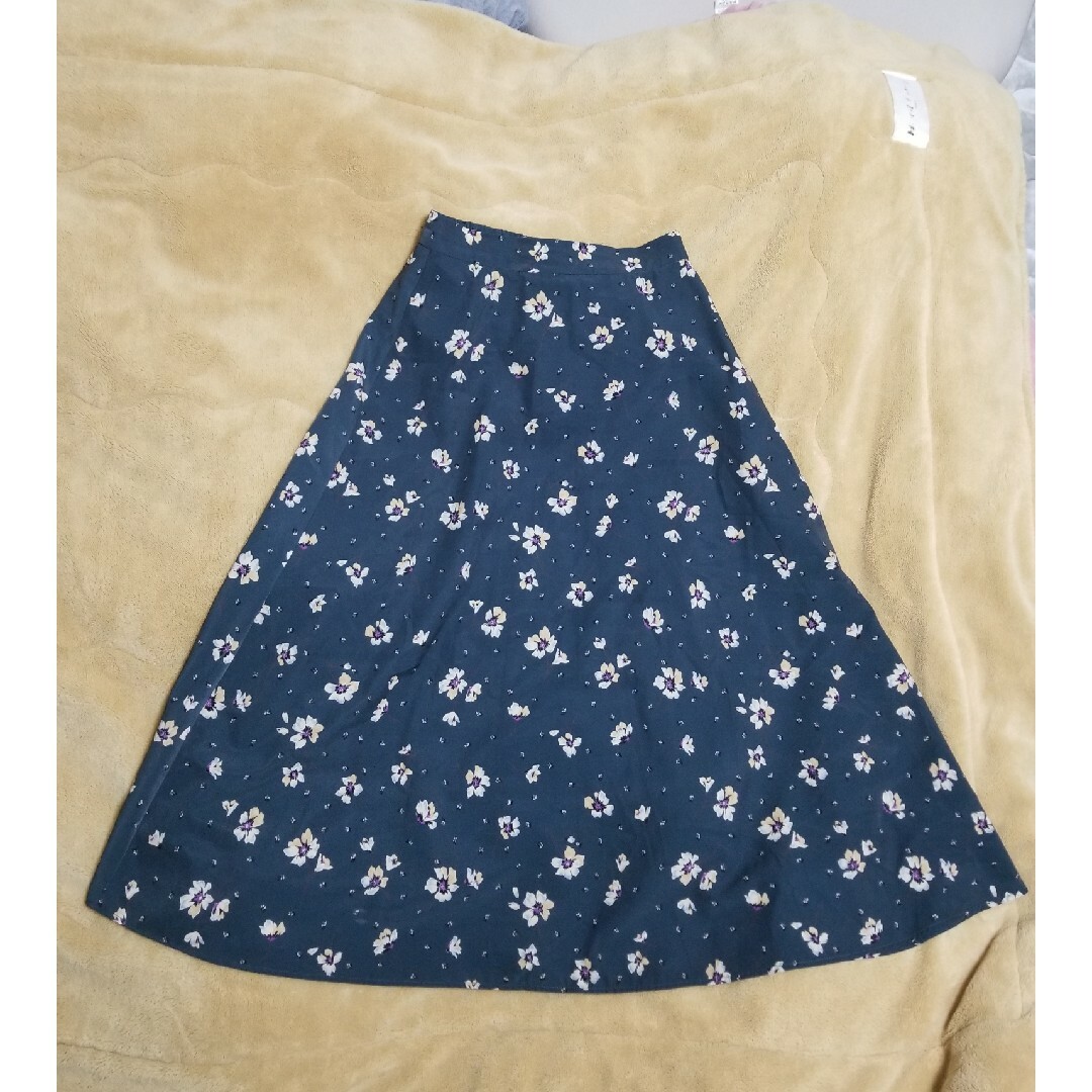 URBAN RESEARCH DOORS(アーバンリサーチドアーズ)のスカート レディースのスカート(ロングスカート)の商品写真
