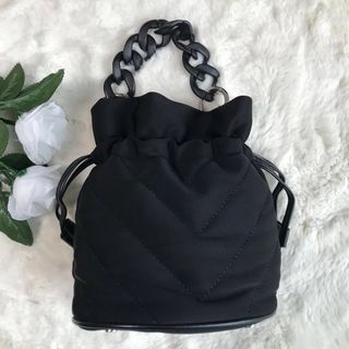 ザラ(ZARA)のZARA  黒 ショルダー キルティング ミニバケットバッグ　2way(ショルダーバッグ)