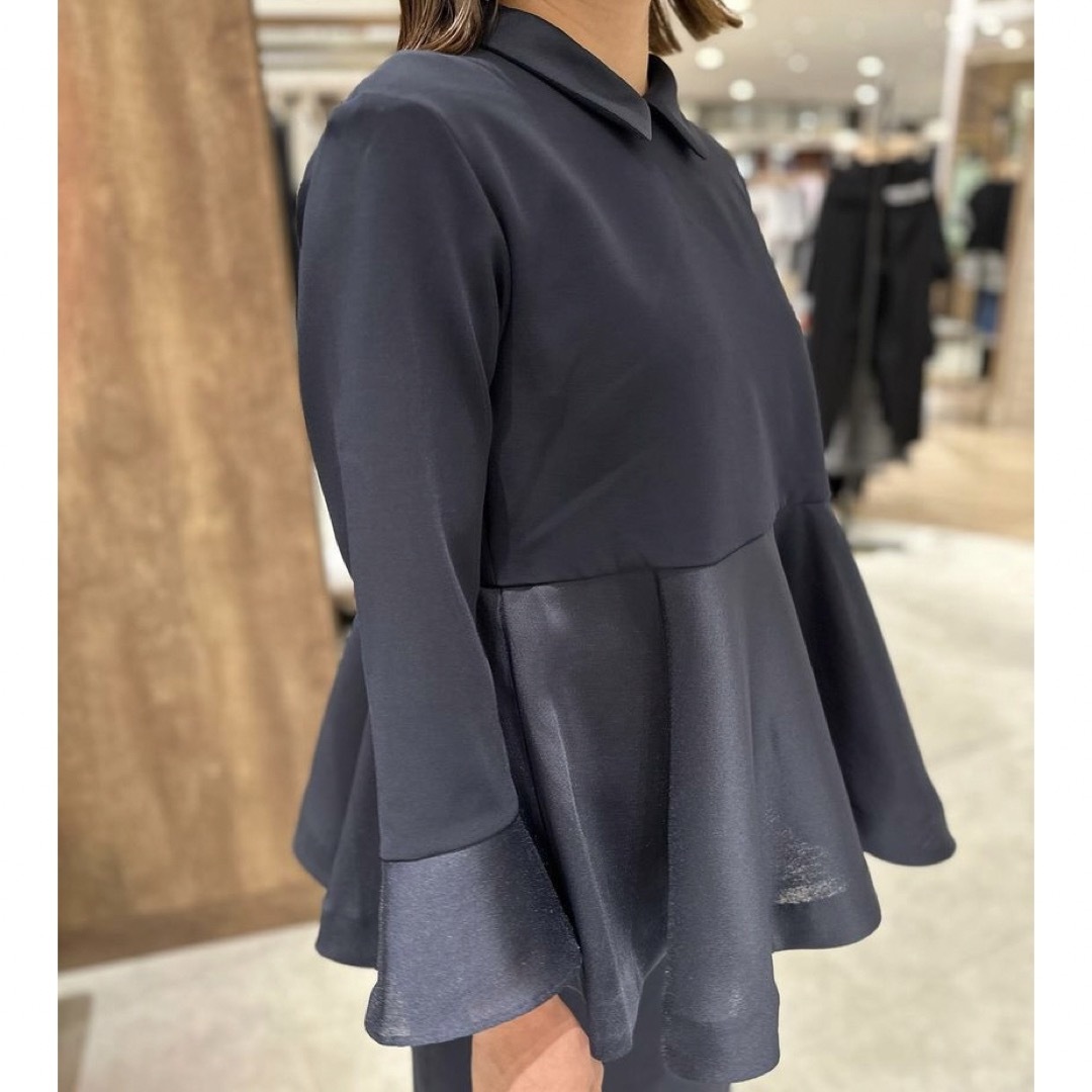 Sono - sono ネイビー ハーリーペプラムブラウスの通販 by 商品 Sono - sono ネイビー ハーリーペプラムブラウスの通販 by 商品