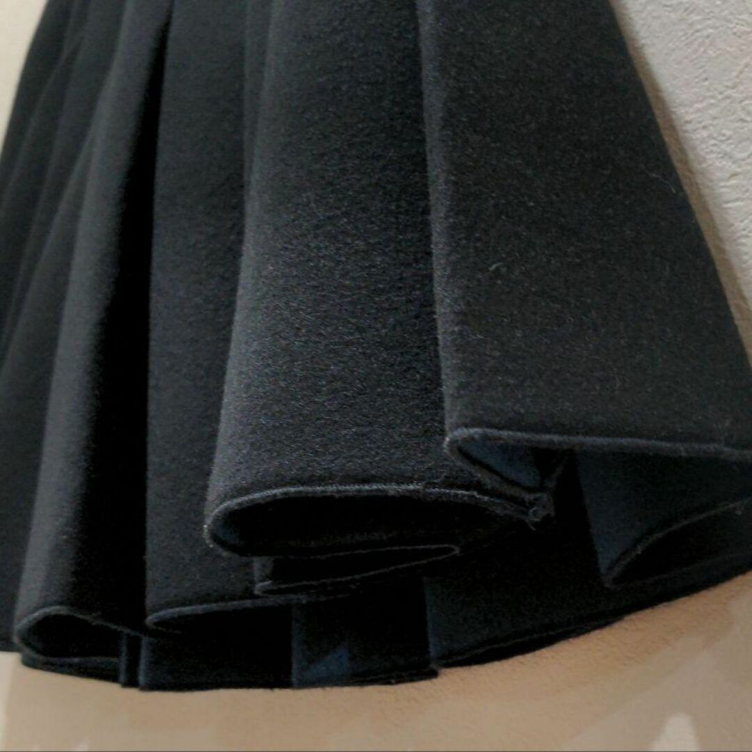 ANOTHER EDITION(アナザーエディション)のAnotherEdition ウエストゴム タック ミニスカート 秋冬 ブラック レディースのスカート(ミニスカート)の商品写真