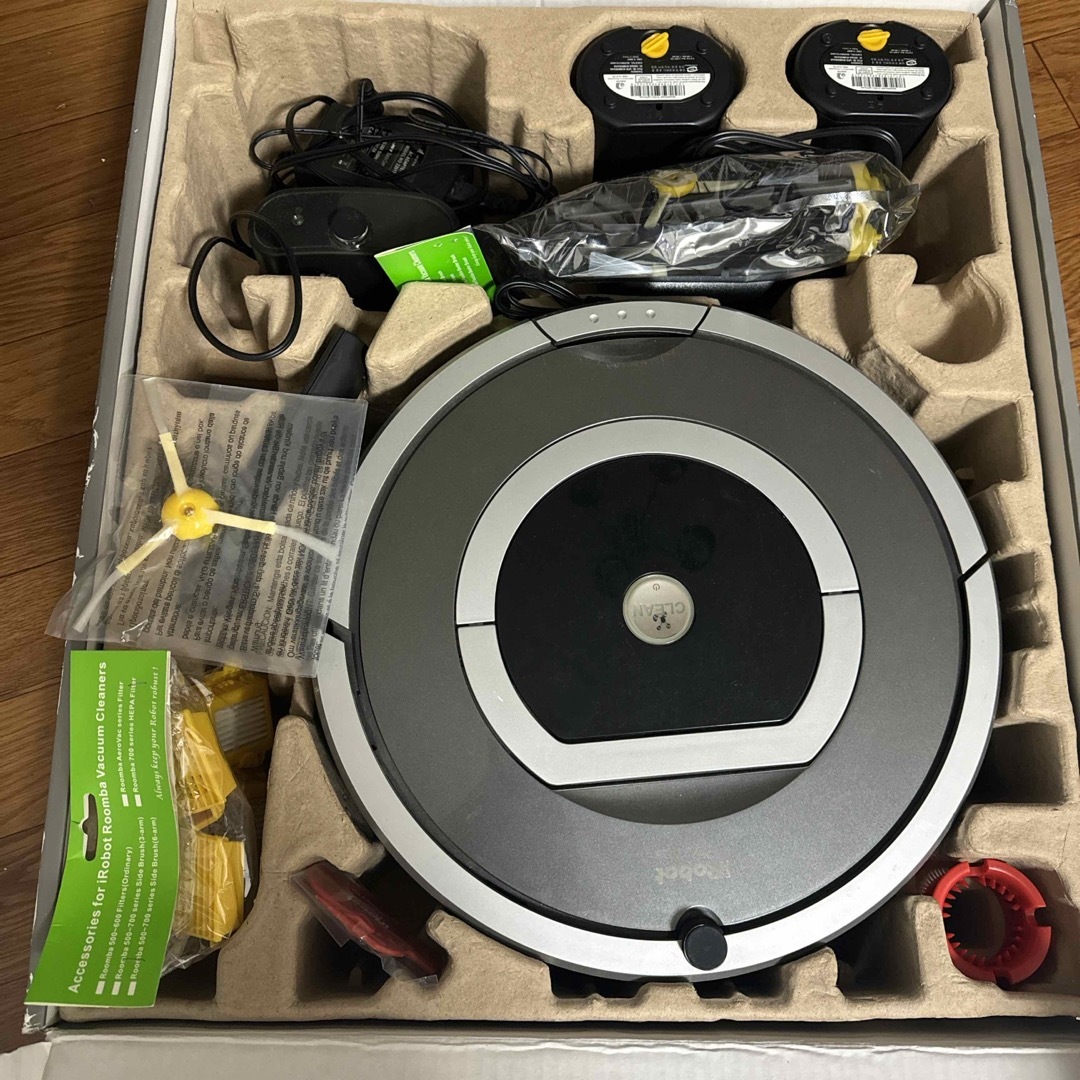 iRobot(アイロボット)のiRobot Roomba 780 ロボット掃除機（アイロボット ルンバ 780 スマホ/家電/カメラの生活家電(掃除機)の商品写真