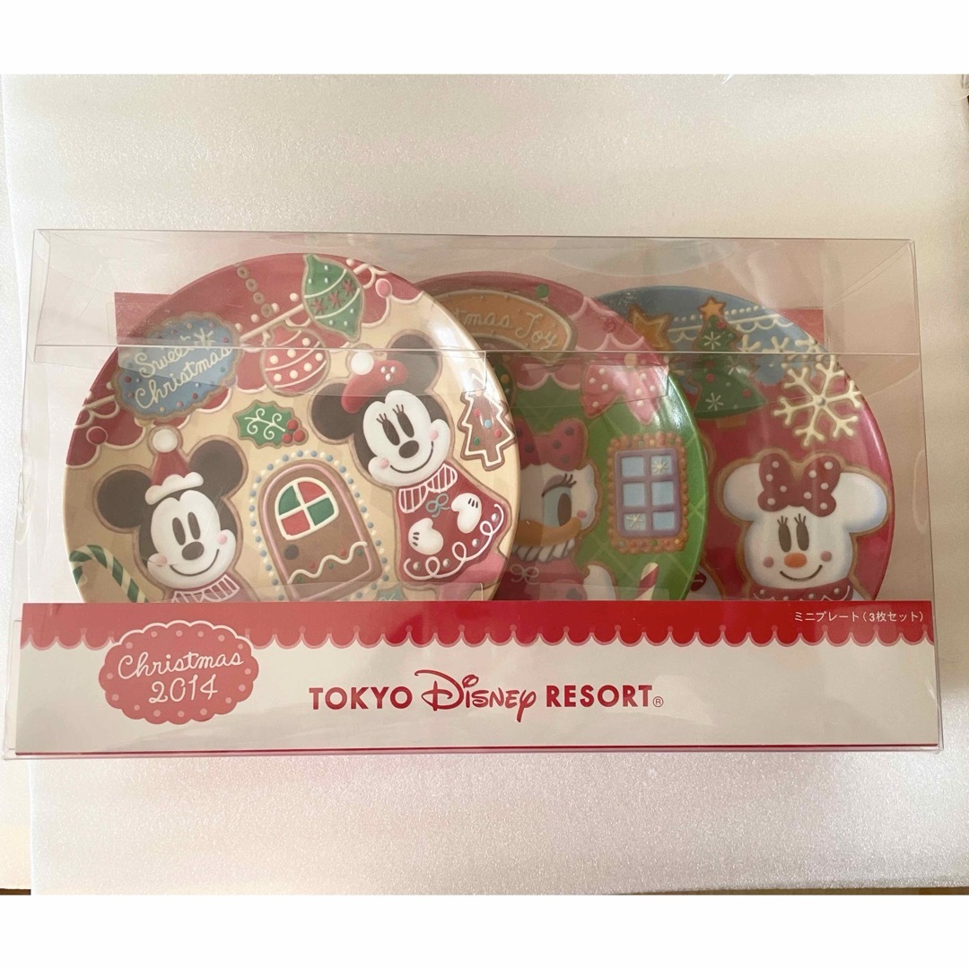 Disney(ディズニー)のTDR レア！ クリスマス ミニプレート　ミッキー　ミニー　ドナルド ３枚セット エンタメ/ホビーのおもちゃ/ぬいぐるみ(キャラクターグッズ)の商品写真