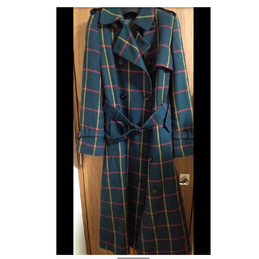 Lois CRAYON(ロイスクレヨン)のロイスクレヨンチェックトレンチコートグリーン レディースのジャケット/アウター(トレンチコート)の商品写真