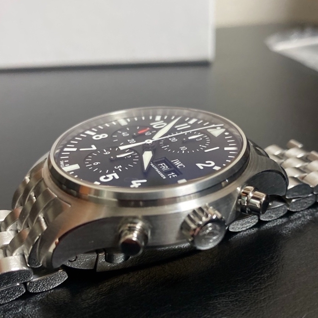 IWC(インターナショナルウォッチカンパニー)のIWC 【型番】IW377710 パイロット・ウォッチ・クロノグラフ 黒 メンズの時計(腕時計(アナログ))の商品写真