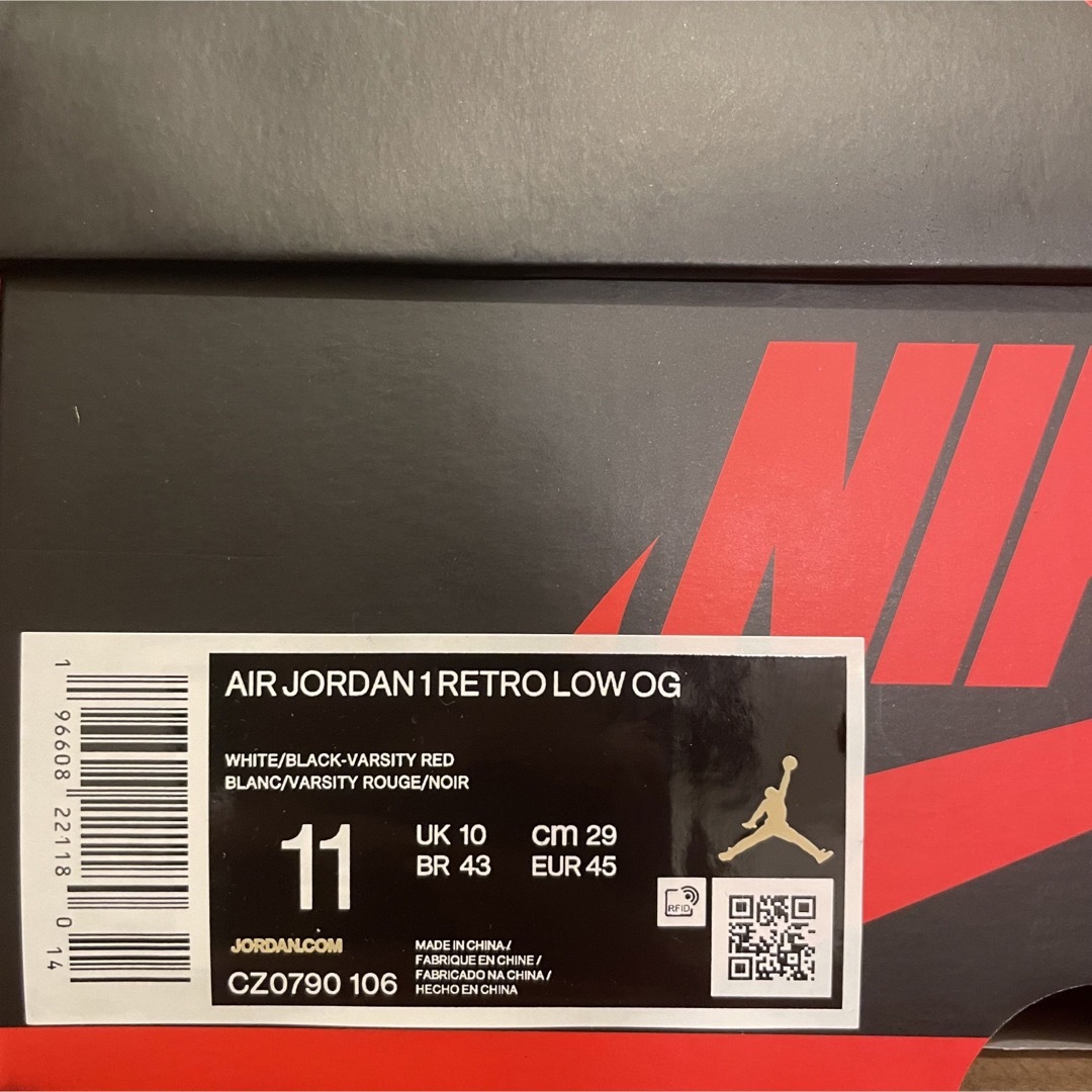 Jordan Brand（NIKE）(ジョーダン)のNIKE AIR JORDAN 1 RETRO LOW OG BLACK TOE メンズの靴/シューズ(スニーカー)の商品写真